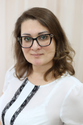 Воспитатель высшей категории Шевякова Алёна Дмитриевна Воспитатель высшей категории Шевякова Алёна Дмитриевна